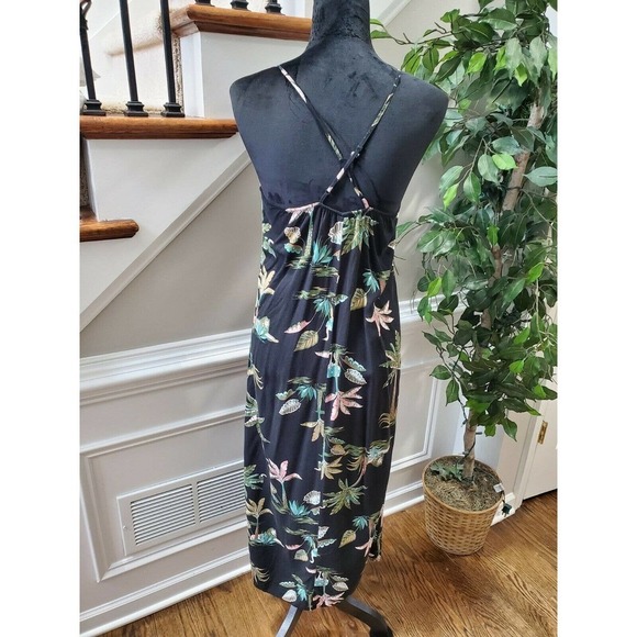 Old Navy Women's Blue Floral 100%Rayon V-Neck Strappy Long Maxi Dress Size Small - Picture 7 of 10